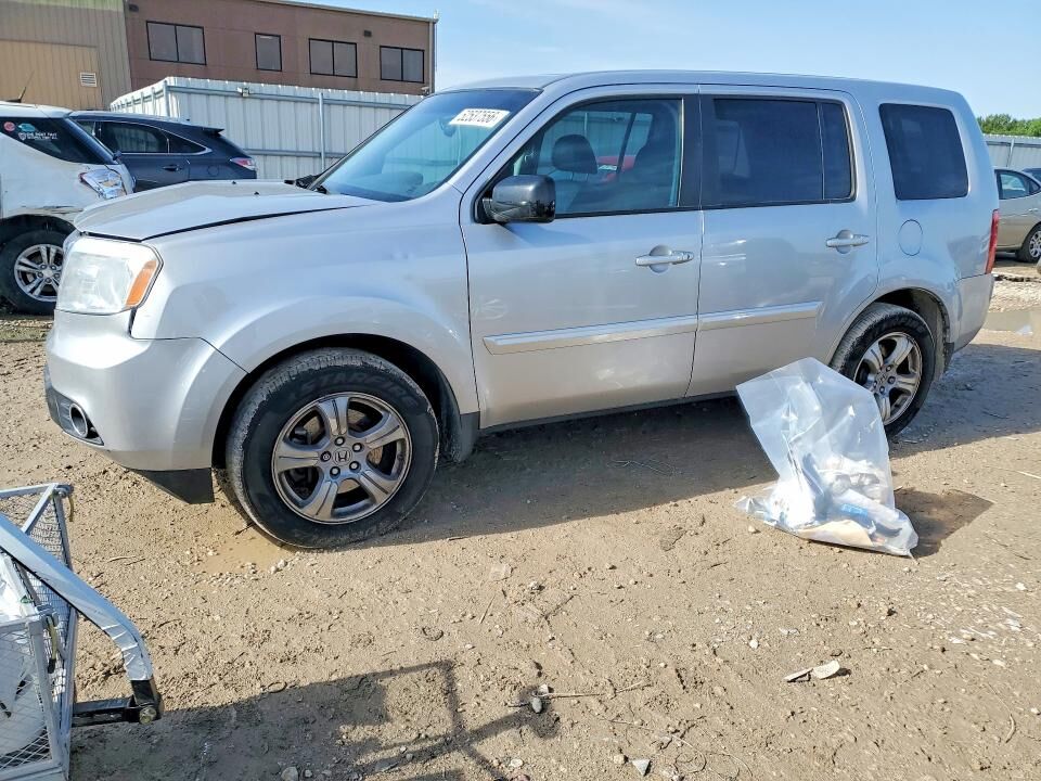 2015 HONDA Pilot