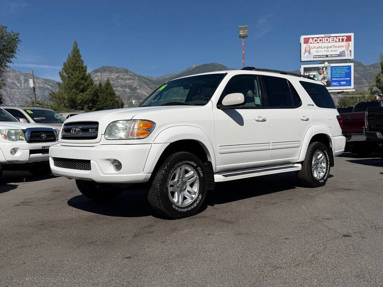 2004 TOYOTA Sequoia
