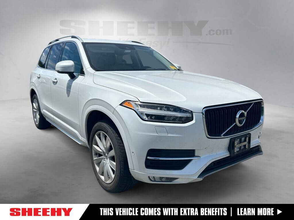 2017 VOLVO XC90