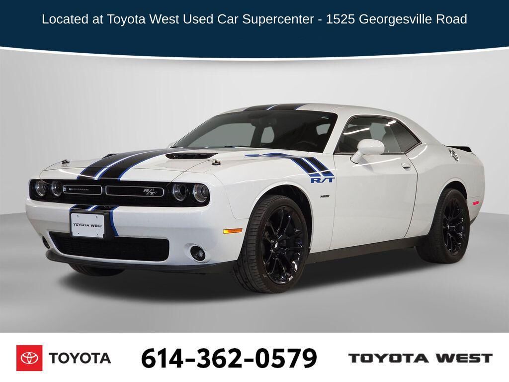 2017 DODGE Challenger
