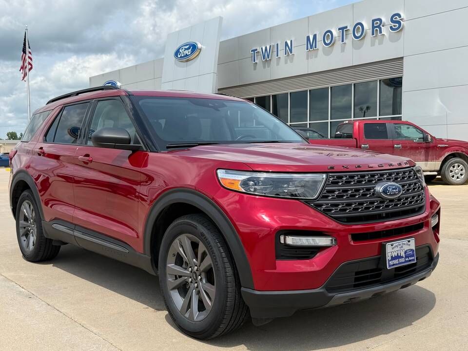 2021 FORD Explorer