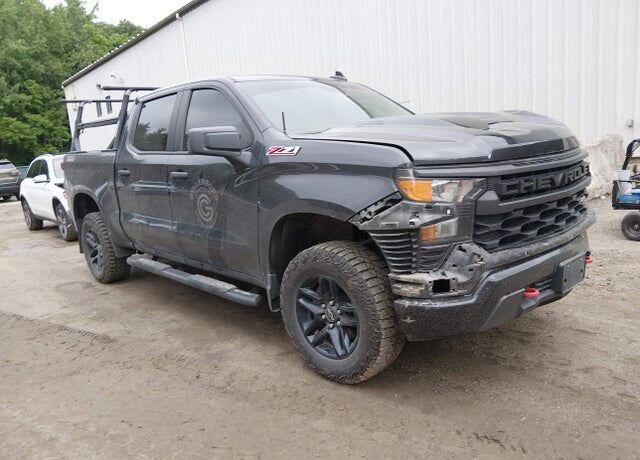 2024 CHEVROLET Silverado
