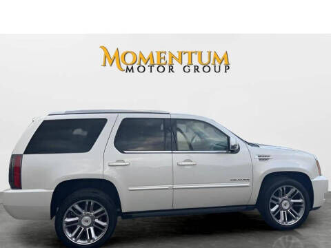 2014 CADILLAC Escalade