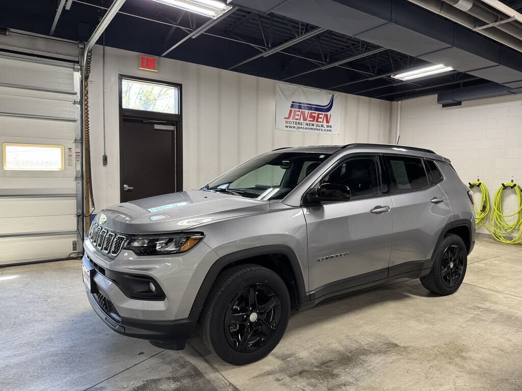 2024 JEEP Compass