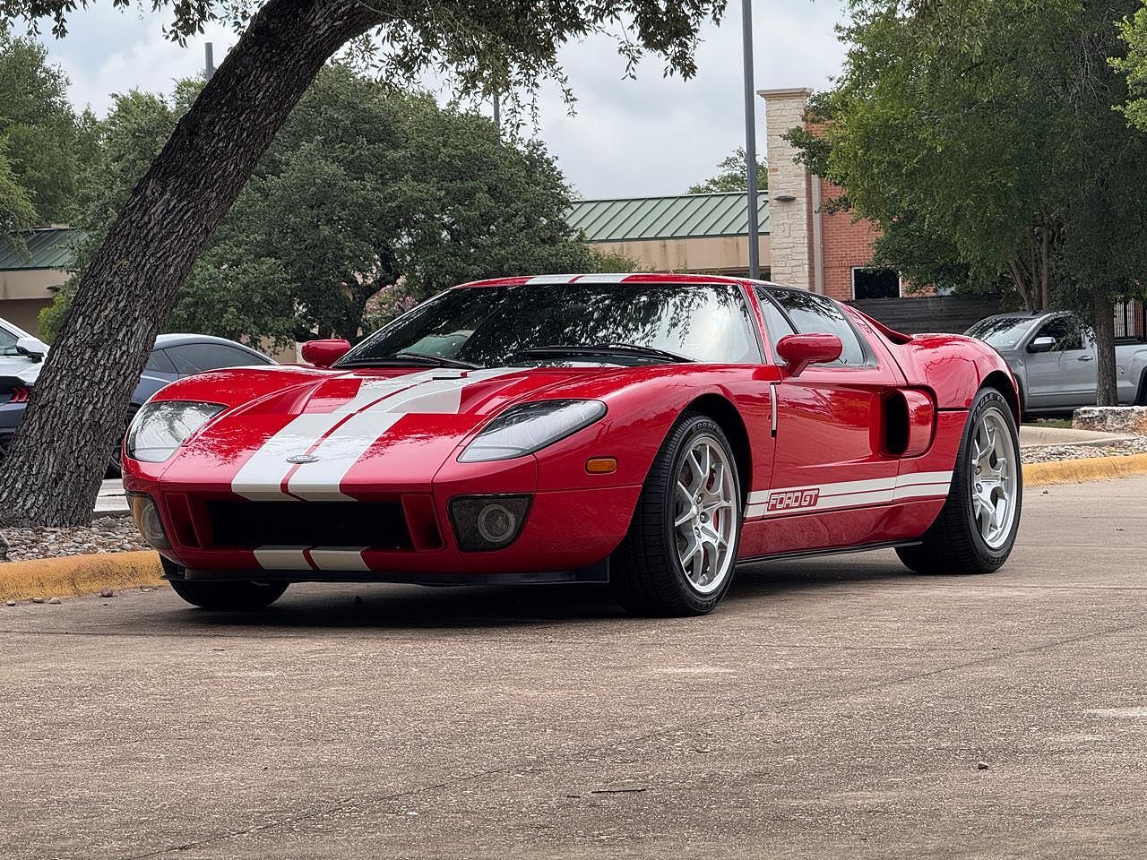2005 FORD GT