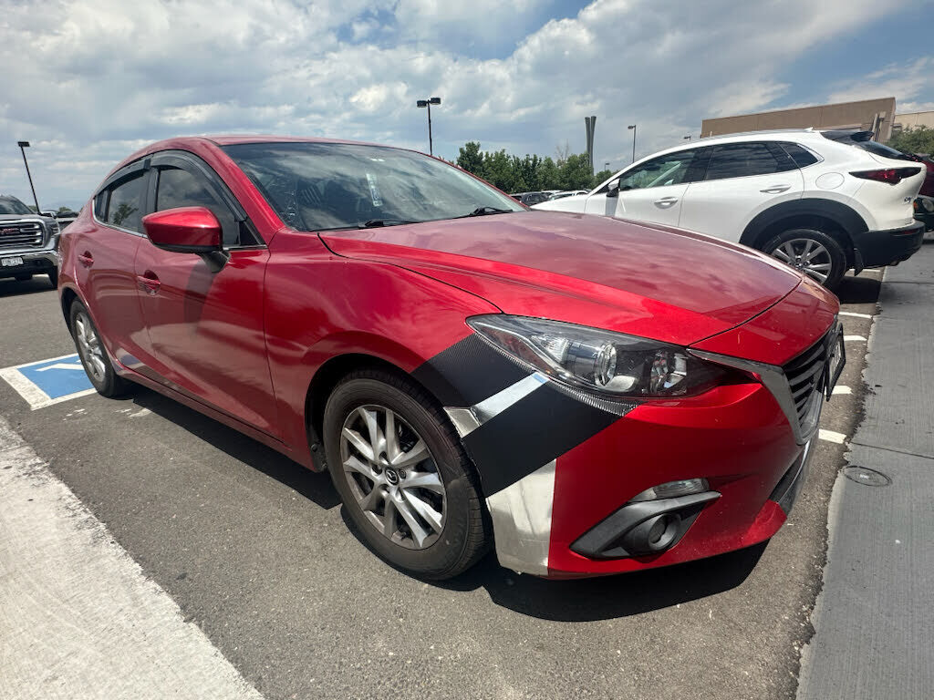 2016 MAZDA Mazda3