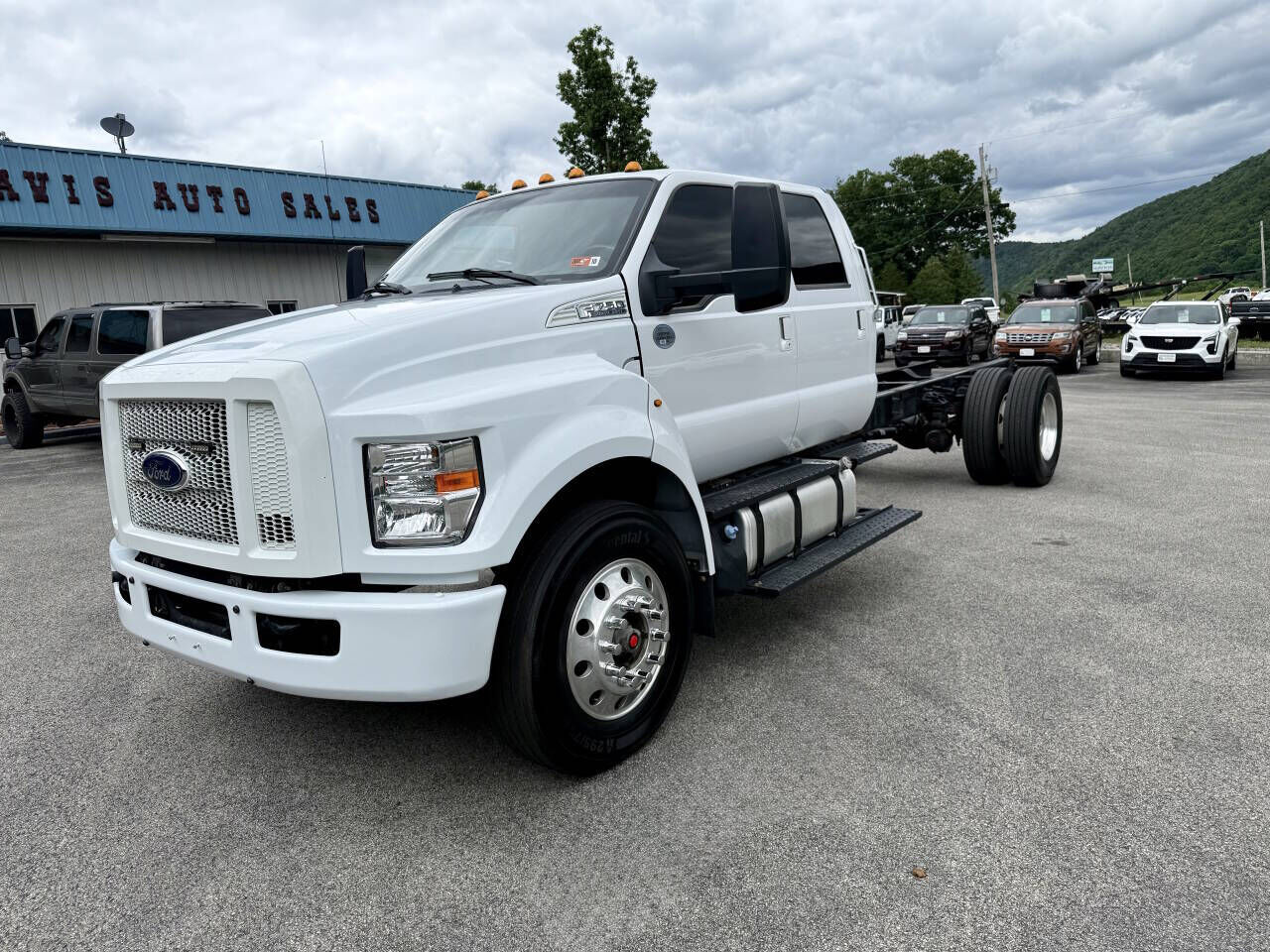 2021 FORD F-750