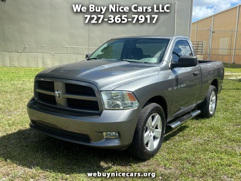 2012 DODGE Ram