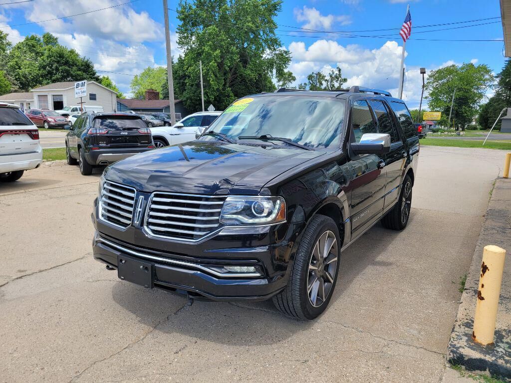 2017 LINCOLN Navigator