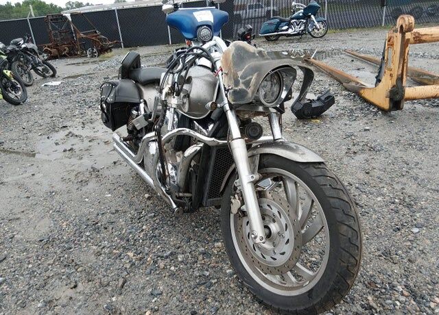2005 HONDA VTX