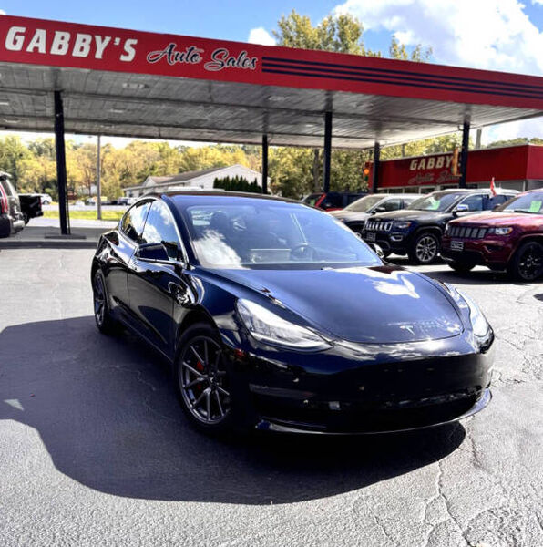 2020 TESLA Model 3