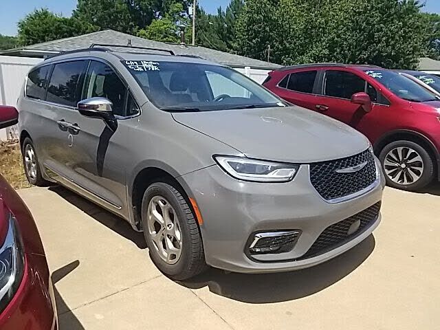 2023 CHRYSLER Pacifica