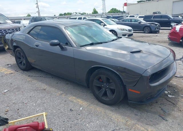 2017 DODGE Challenger