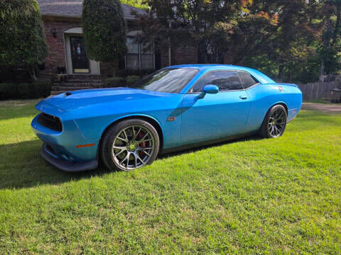 2016 DODGE Challenger