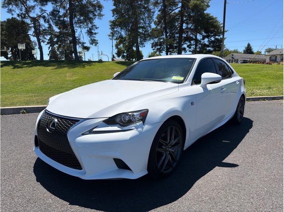 2015 LEXUS IS