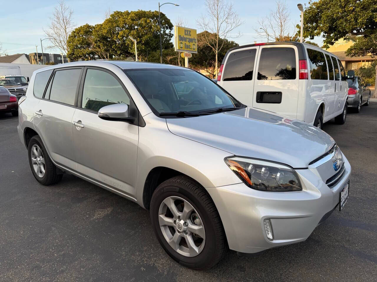 2013 TOYOTA RAV4