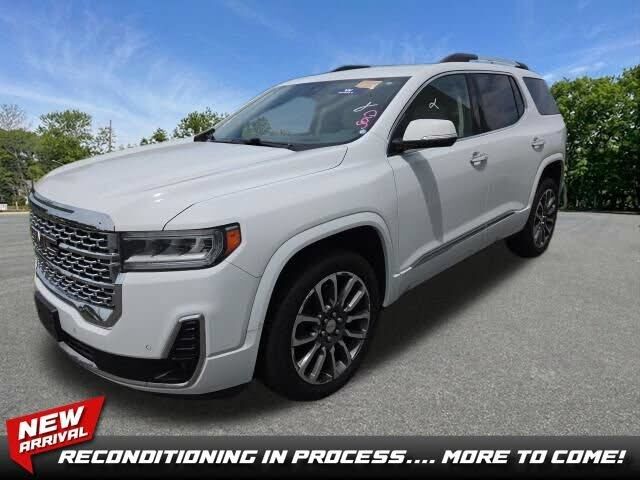2023 GMC Acadia