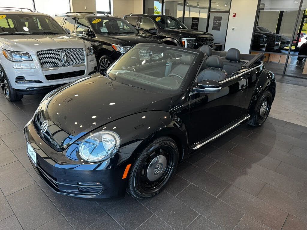 2015 VOLKSWAGEN Beetle