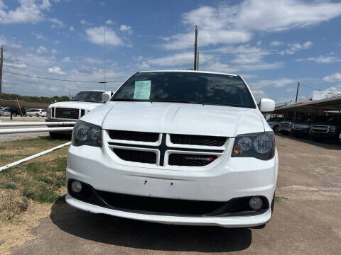 2017 DODGE Grand Caravan