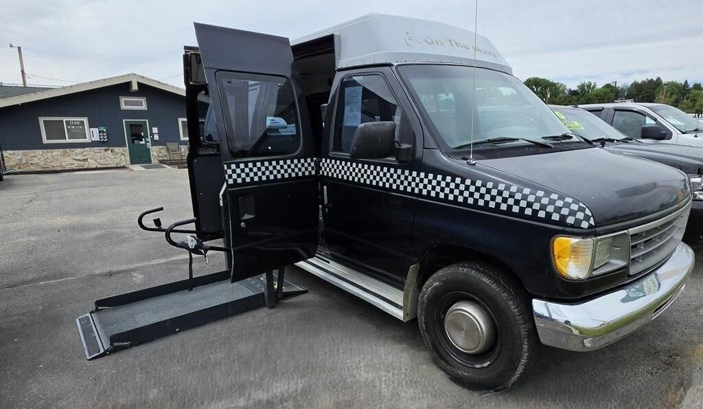 Ford E-250