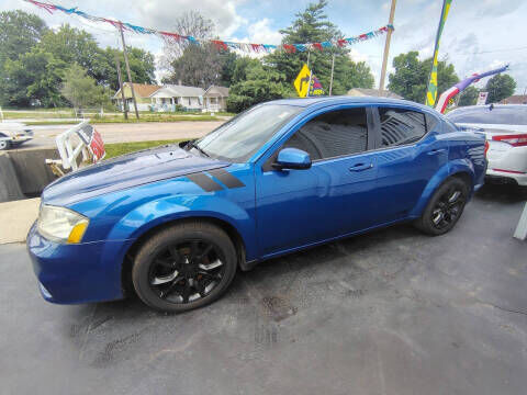 2014 DODGE Avenger