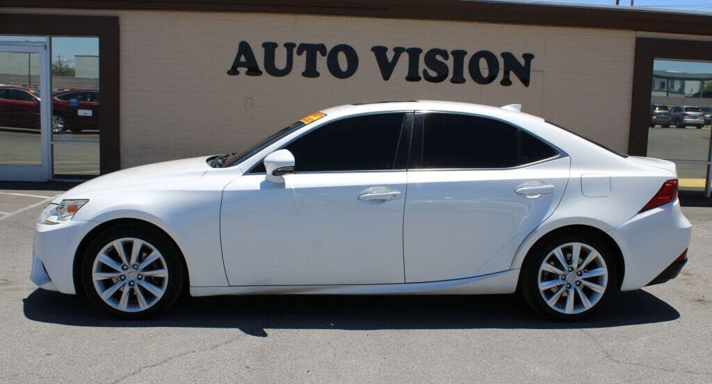 2014 LEXUS IS