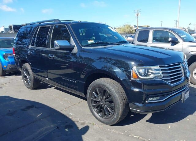 2017 LINCOLN Navigator
