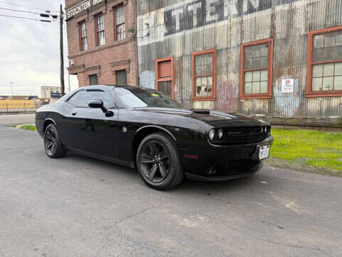 2015 DODGE Challenger