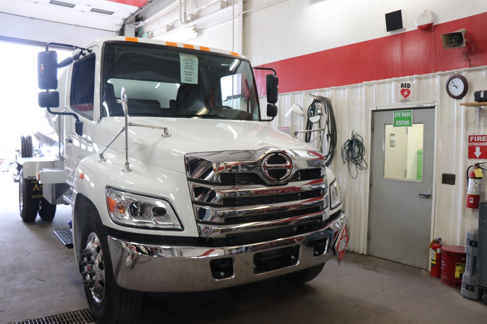 2025 HINO Incomplete Vehicle