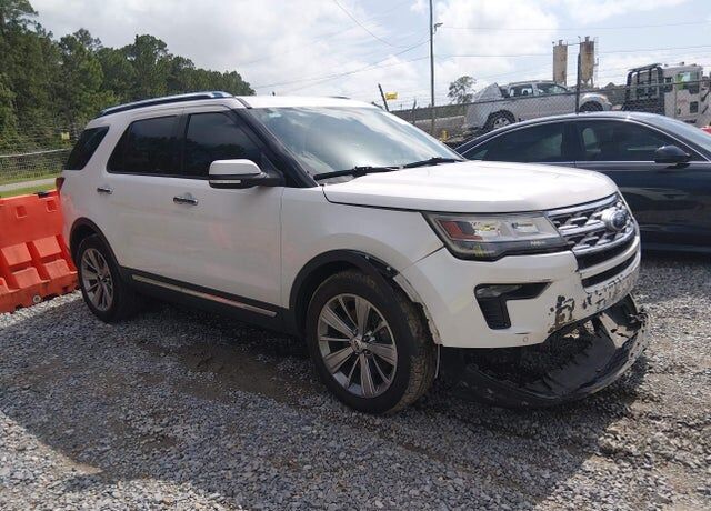 2018 FORD Explorer