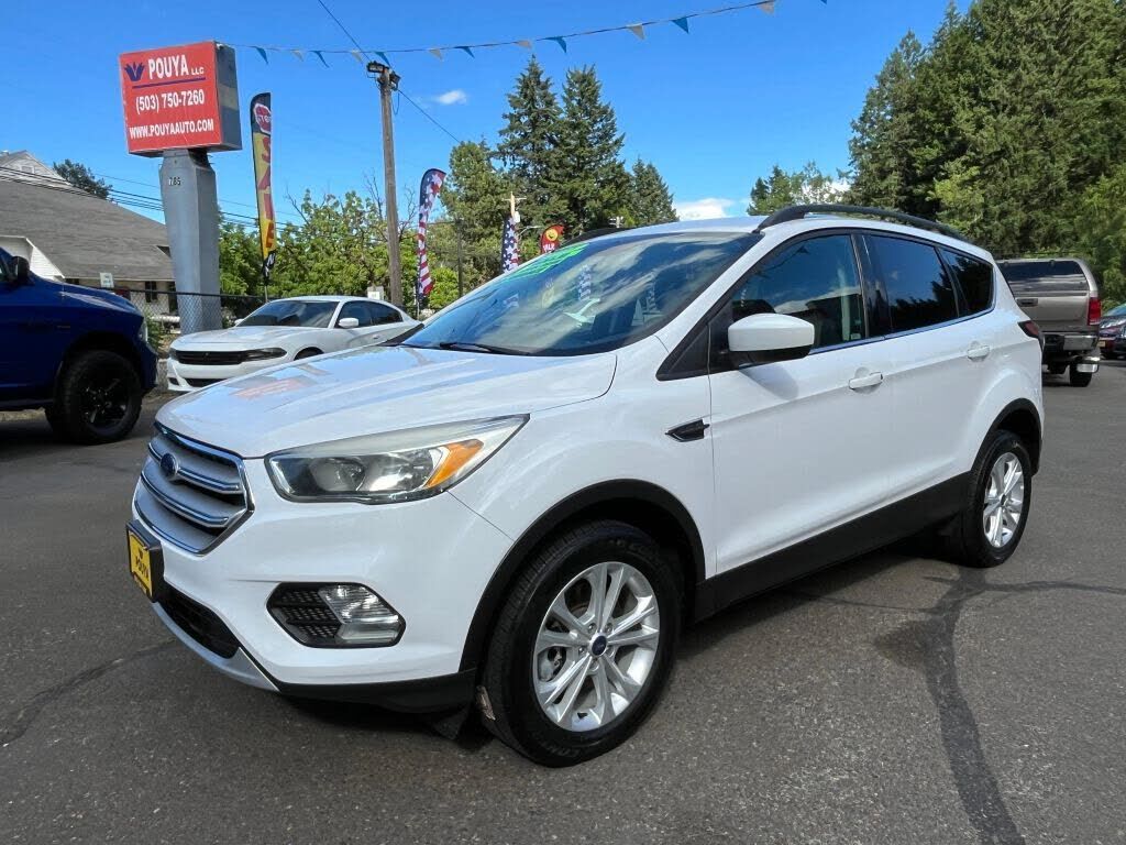2018 FORD Escape