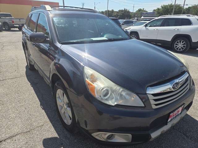 2011 SUBARU Outback