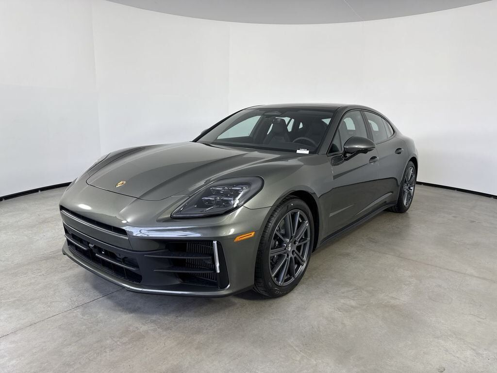 2026 PORSCHE Panamera