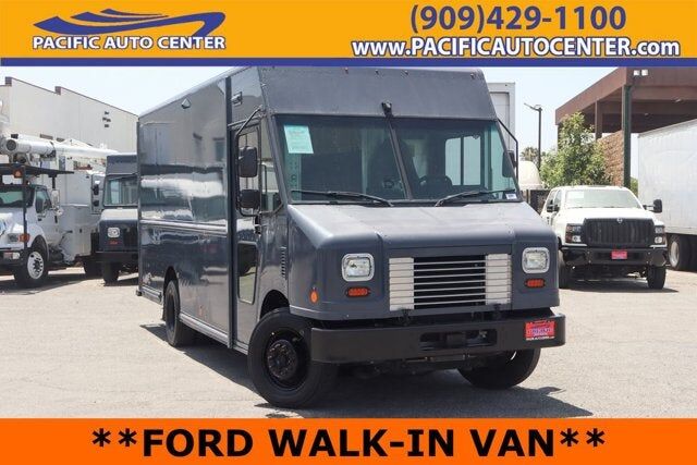 2020 FORD Commercial Chassis