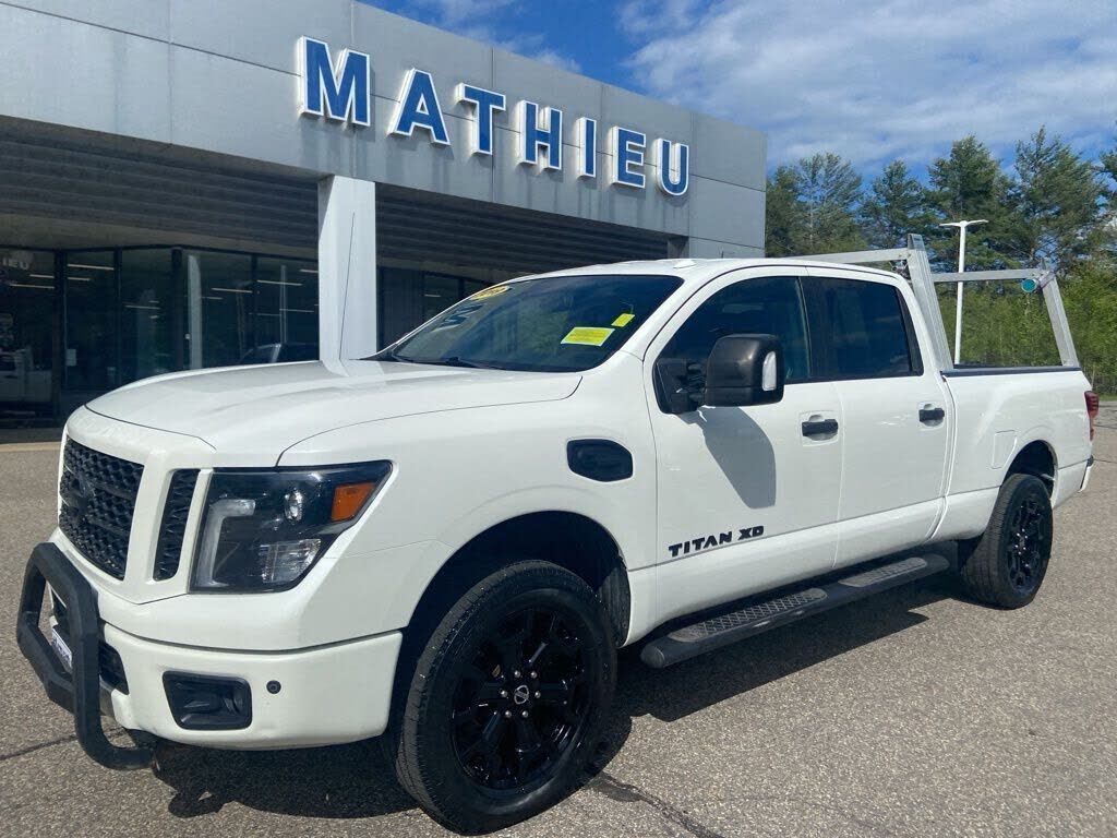 2019 NISSAN Titan
