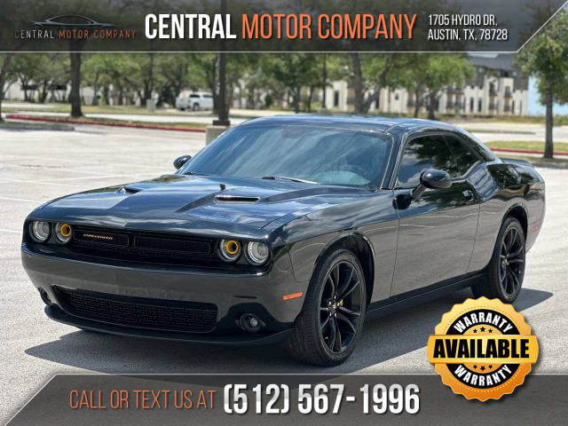 2017 DODGE Challenger