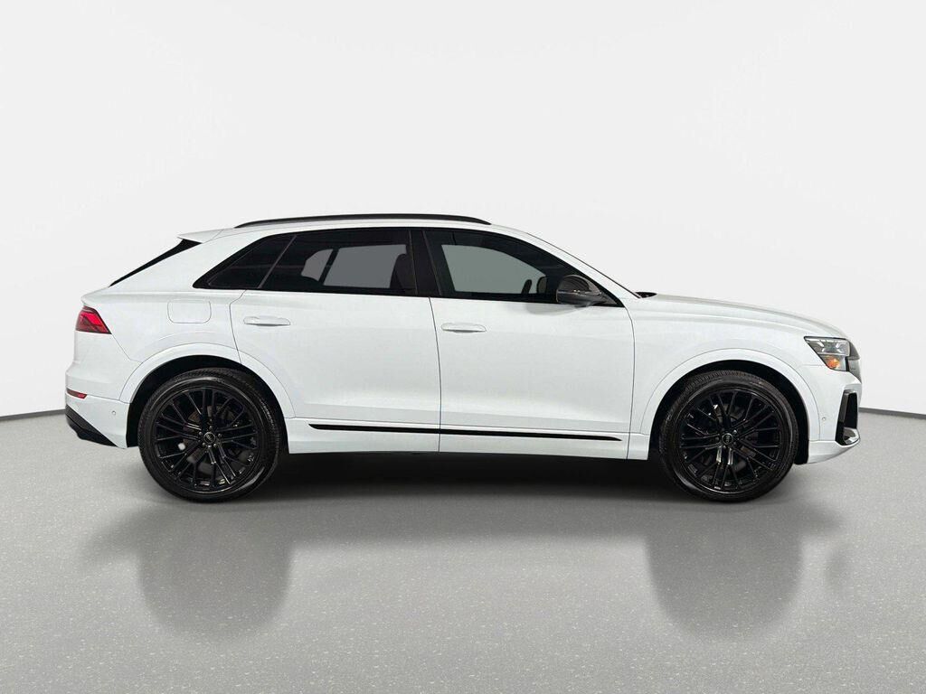 2024 Audi SQ8