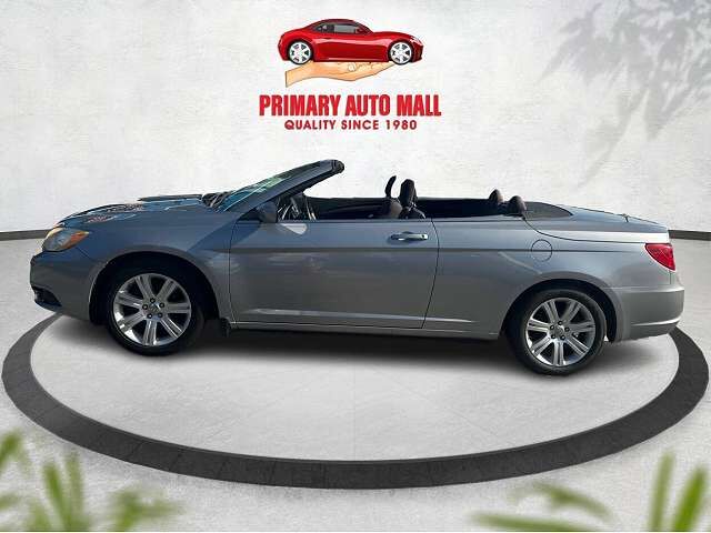2013 CHRYSLER 200