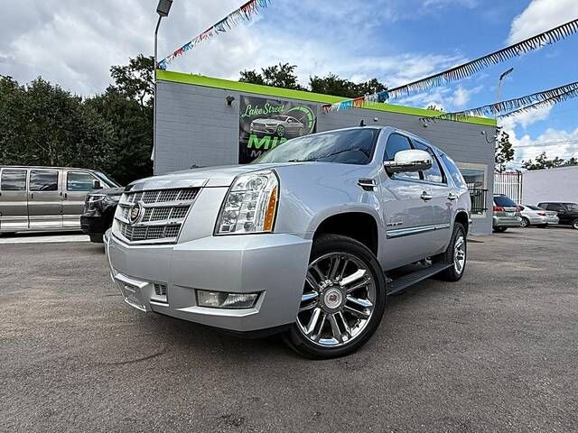 2014 CADILLAC Escalade