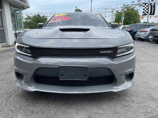 2019 DODGE Charger