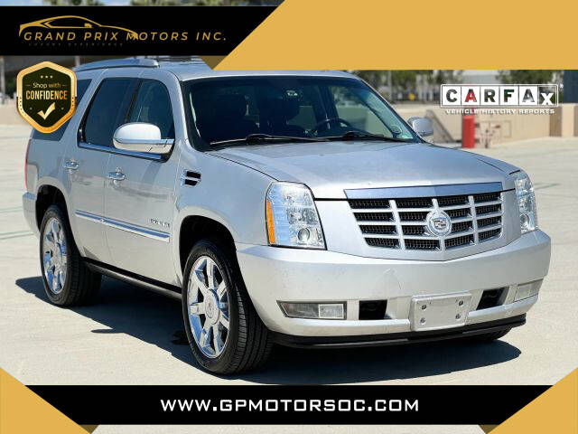 2011 CADILLAC Escalade