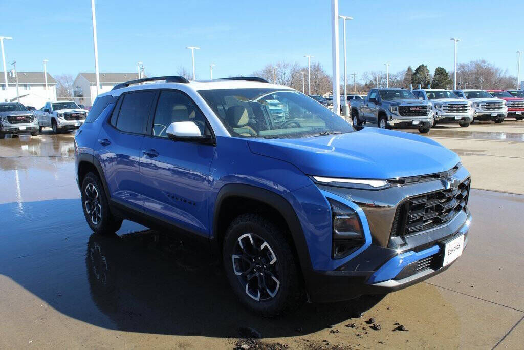 2025 CHEVROLET Equinox