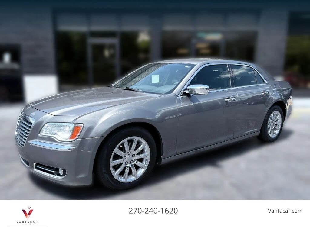 2012 CHRYSLER 300