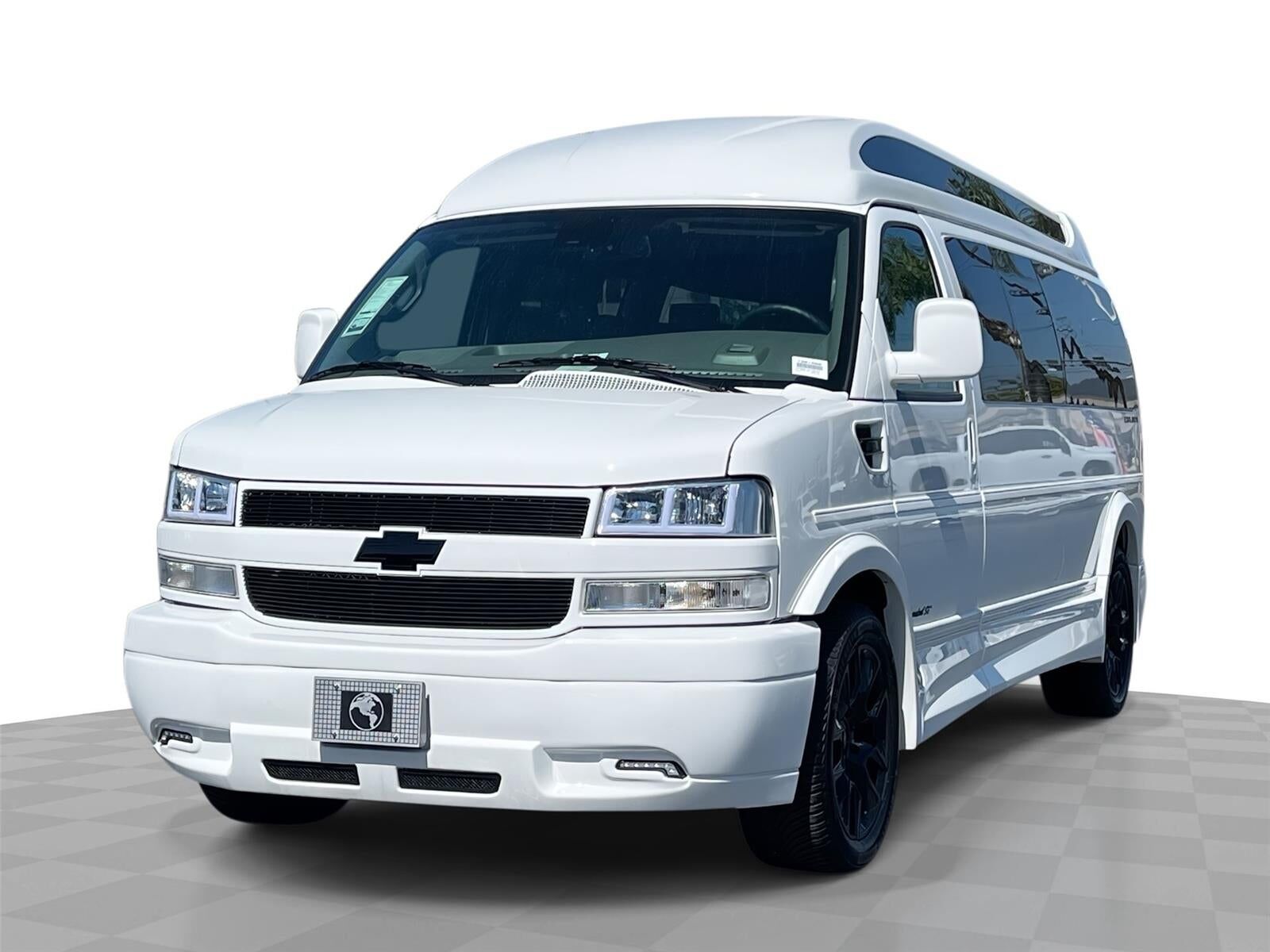 2026 CHEVROLET Express