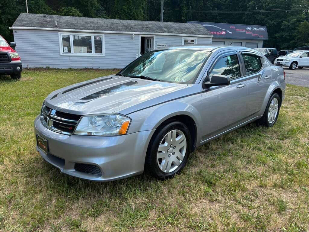 2013 DODGE Avenger