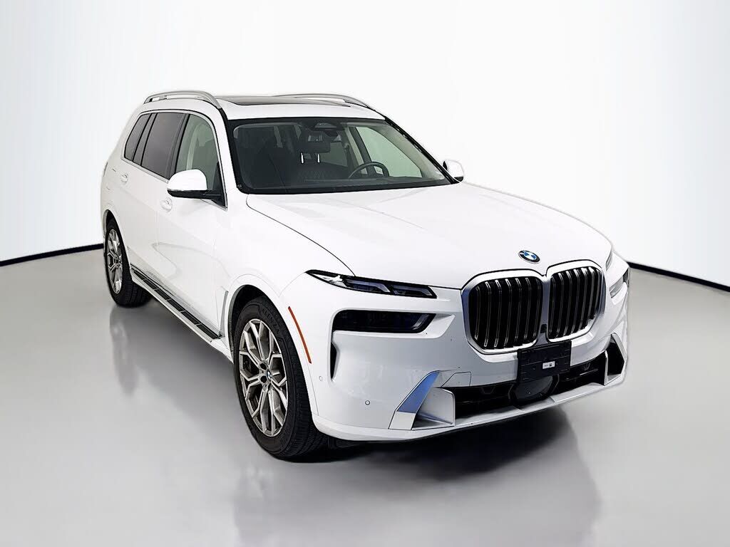 2026 BMW X7