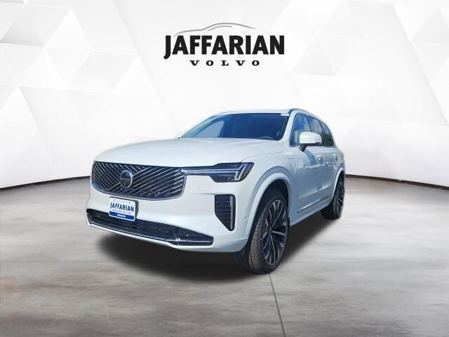 2026 VOLVO XC90