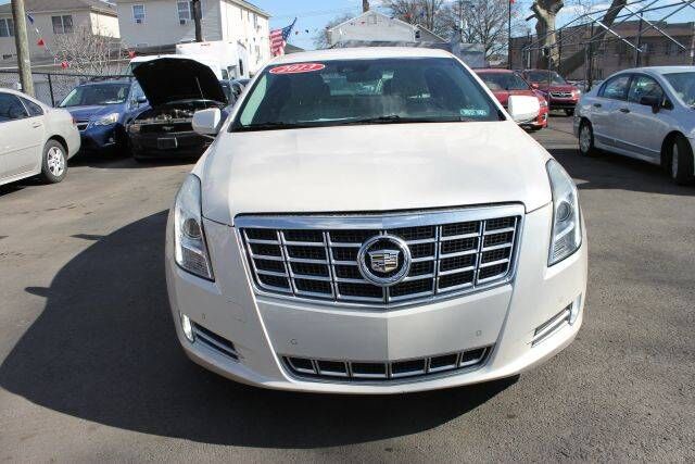 2013 CADILLAC XTS