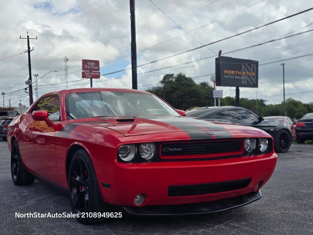 2010 DODGE Challenger