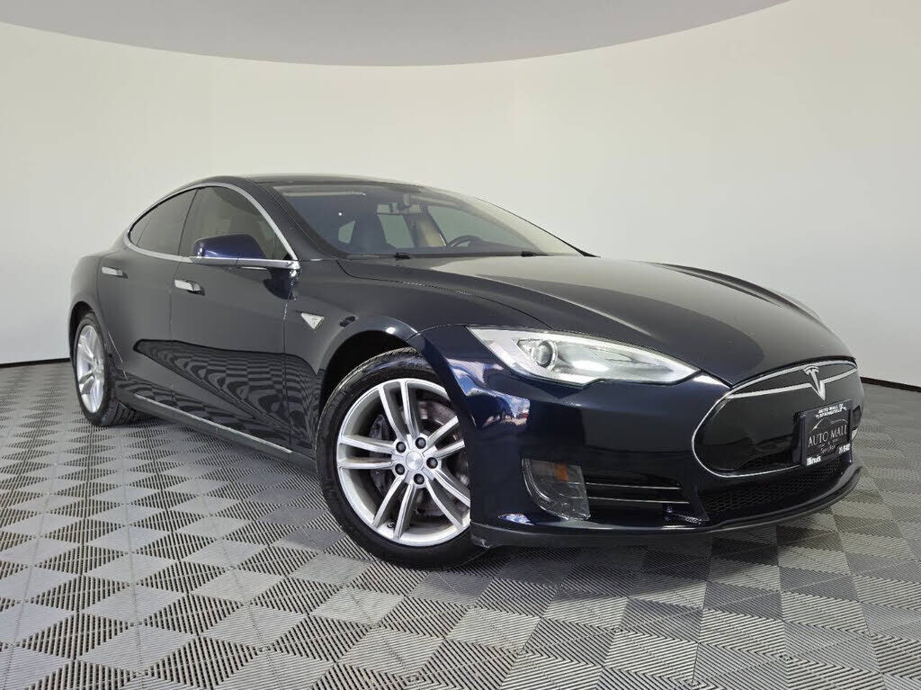 2014 TESLA Model S